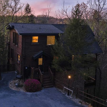 Stunning Mountain Cabin W Hot Tub Gatlinburg Eksteriør bilde